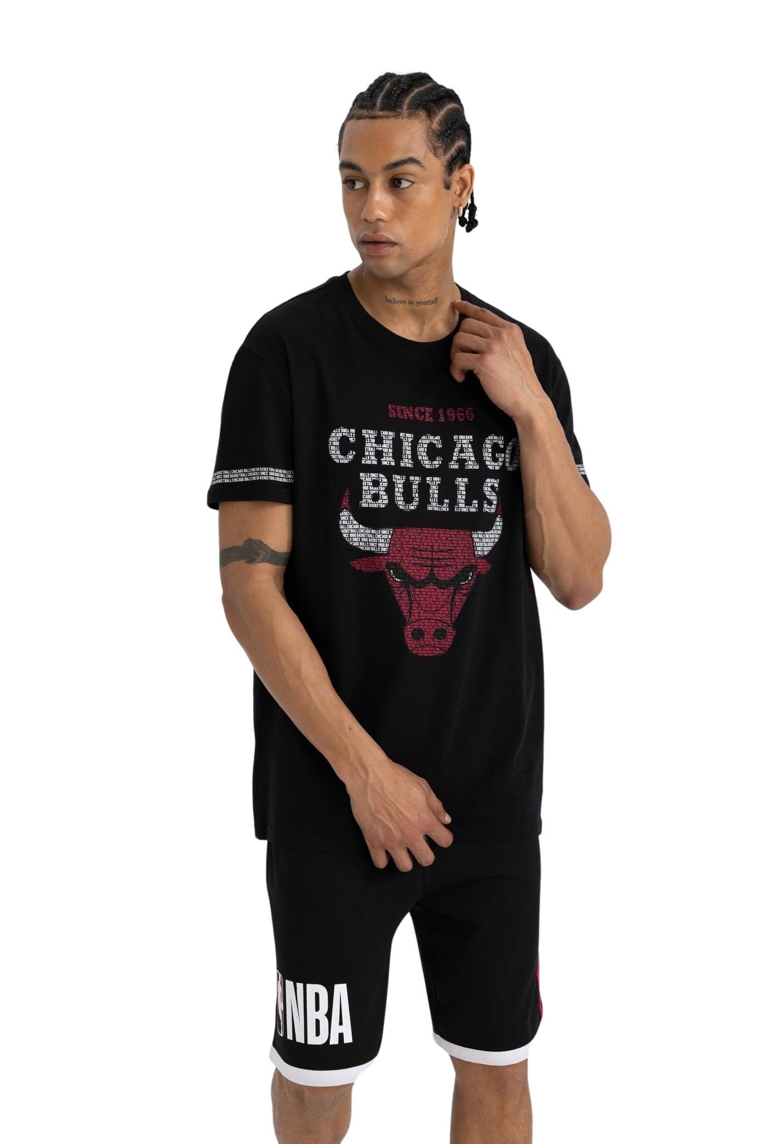 DeFacto DeFactoFit NBA Chicago Bulls Regular Fit Bisiklet Yaka Kısa Kollu Tişört Siyah XS