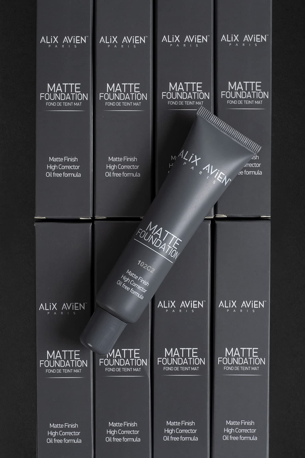 ALIX AVIEN Uzun Süre Kalıcı Doğal Mat Bitişli E Vitamini İçeren Mat Fondöten - Matte Foundation 403 Fair Sand